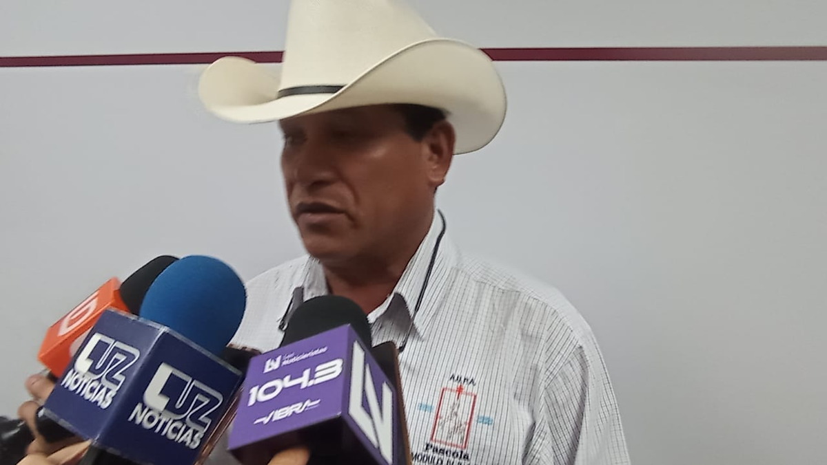 Con ayuda de pozos módulo Pascola en Ahome saca adelante los riegos de huertos de mango