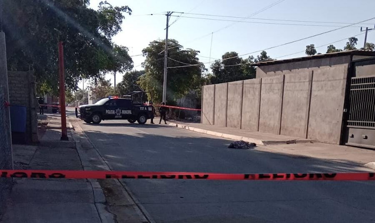 Localizan a un hombre sin vida, presenta disparos de arma de fuego en Angostura