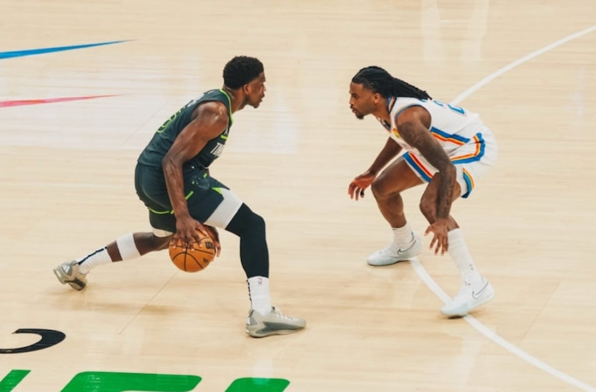 Los Thunder se adelantan ante los Timberwolves en la final de la Oestes