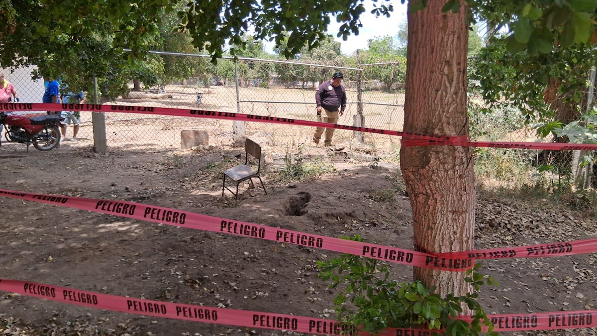 Realizaban actividades sobre un piso hueco; Bomberos confirma que niños de San Gabriel están fuera de peligro