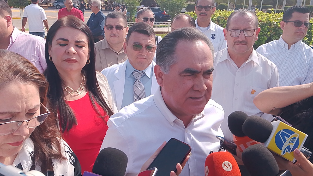 Retiro de Visas de Estados Unidos pegaría a estudiantes de la UAS: Rector