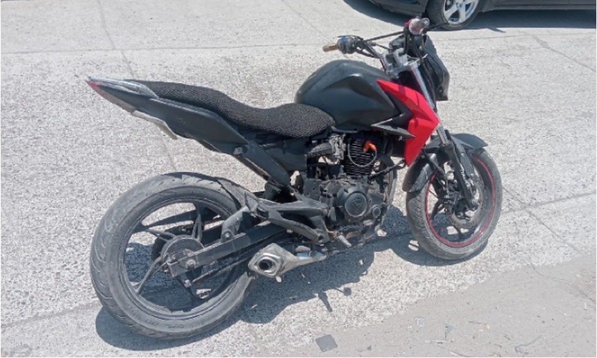 Recuperan motocicleta robada en Mazatlán durante operativo