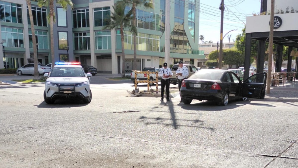 Accidente en el sector Centro de Los Mochis deja cinco lesionados, entre ellos tres menores de edad