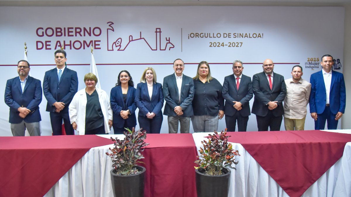 Alcalde sustituto de Ahome, Antonio Menéndez, nombra  más funcionarios