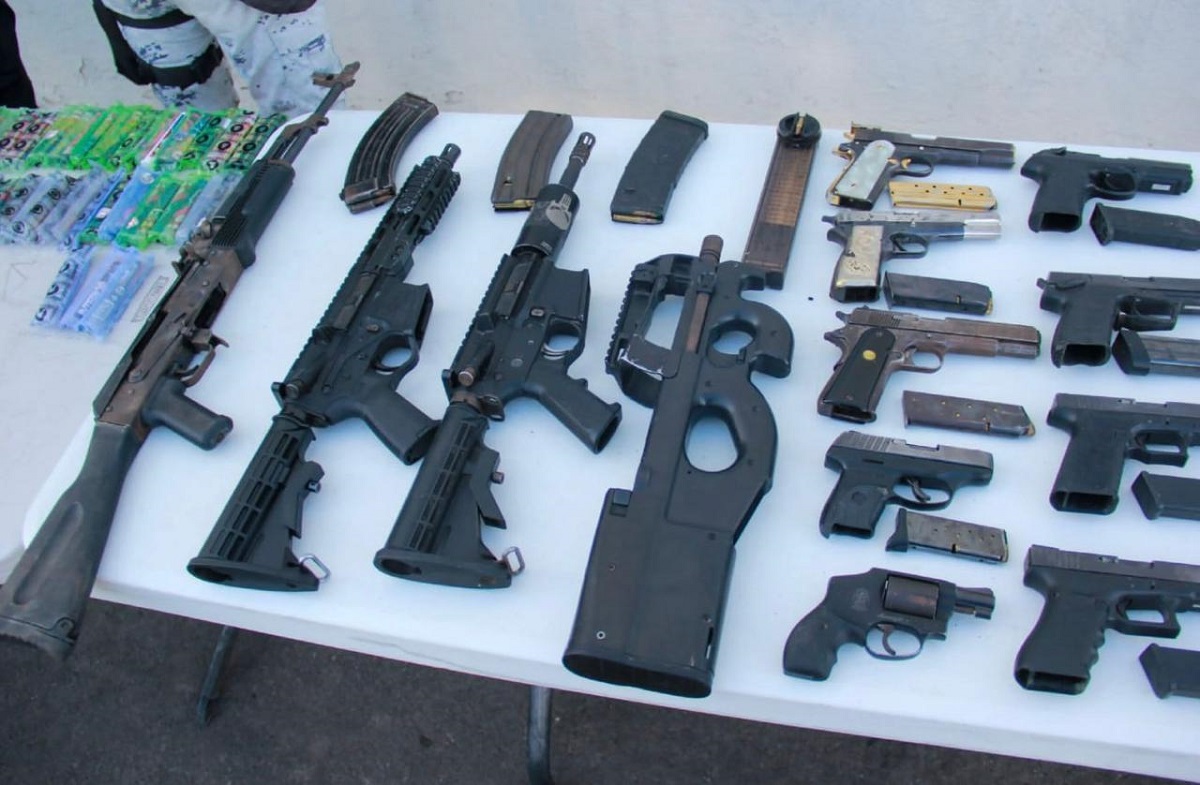 Armas largas, pistolas, explosivos, drogas, celulares y dinero, hallan en nuevo esculque en el penal de Aguaruto