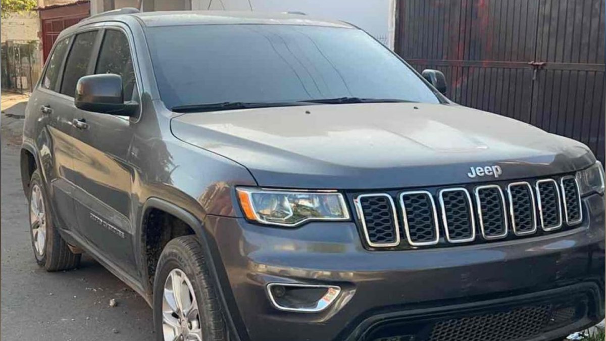 Aseguran dos Jeep Cherokee en Los Huertos, Culiacán; uno era blindado