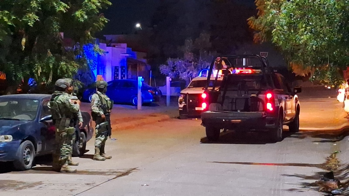Atacan a balazos a joven en Alturas del Sur de Culiacán
