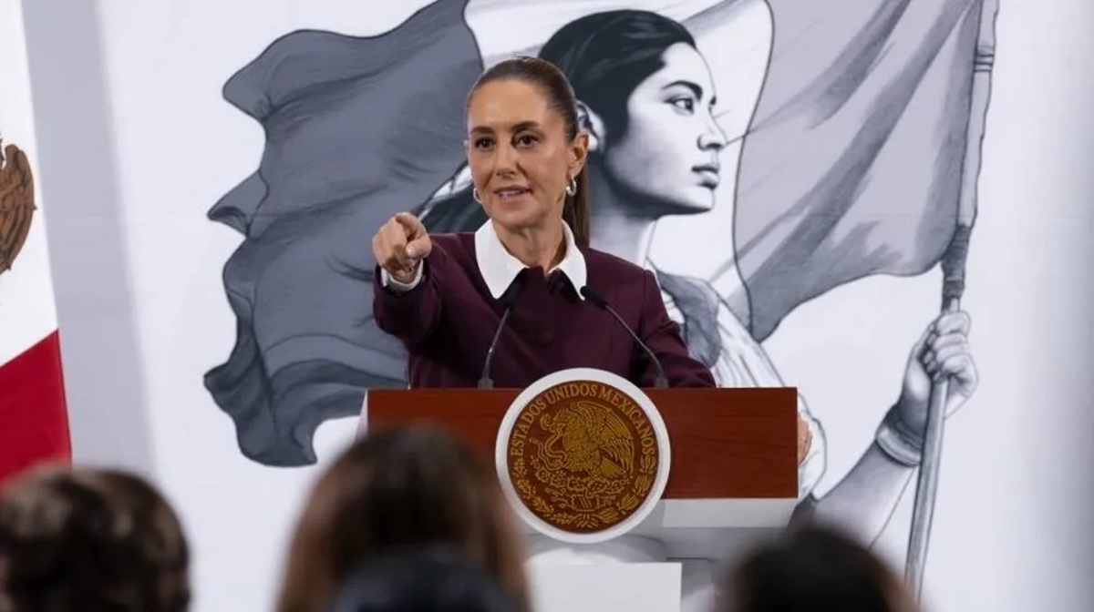 Opina Sheinbaum del supuesto uso de recursos públicos en repartición de ‘acordeones’ para la elección del PJ