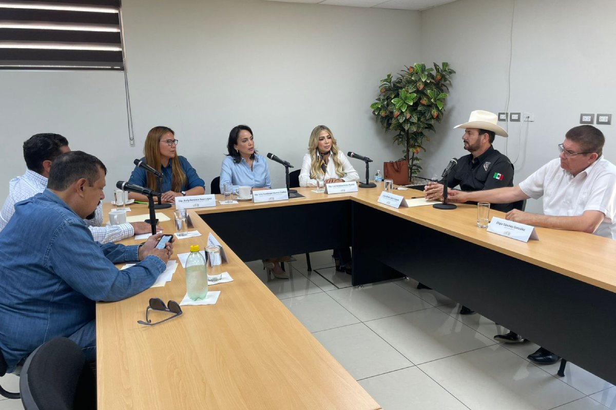 Se reúnen diputados con Unión Ganadera de Sinaloa para atender crisis del sector