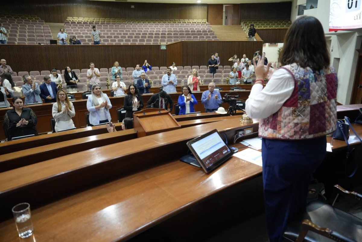 Dan minuto de aplausos en el Congreso de Sinaloa por Javier Valdez, a 8 años de su asesinato