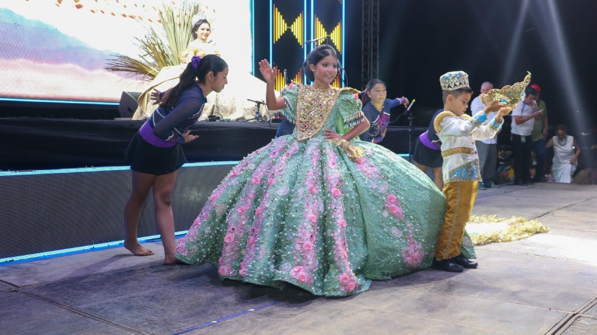 Escuinapa celebra con alegría la coronación de Mía I y Brissa I en las Fiestas del Mar de las Cabras 2025