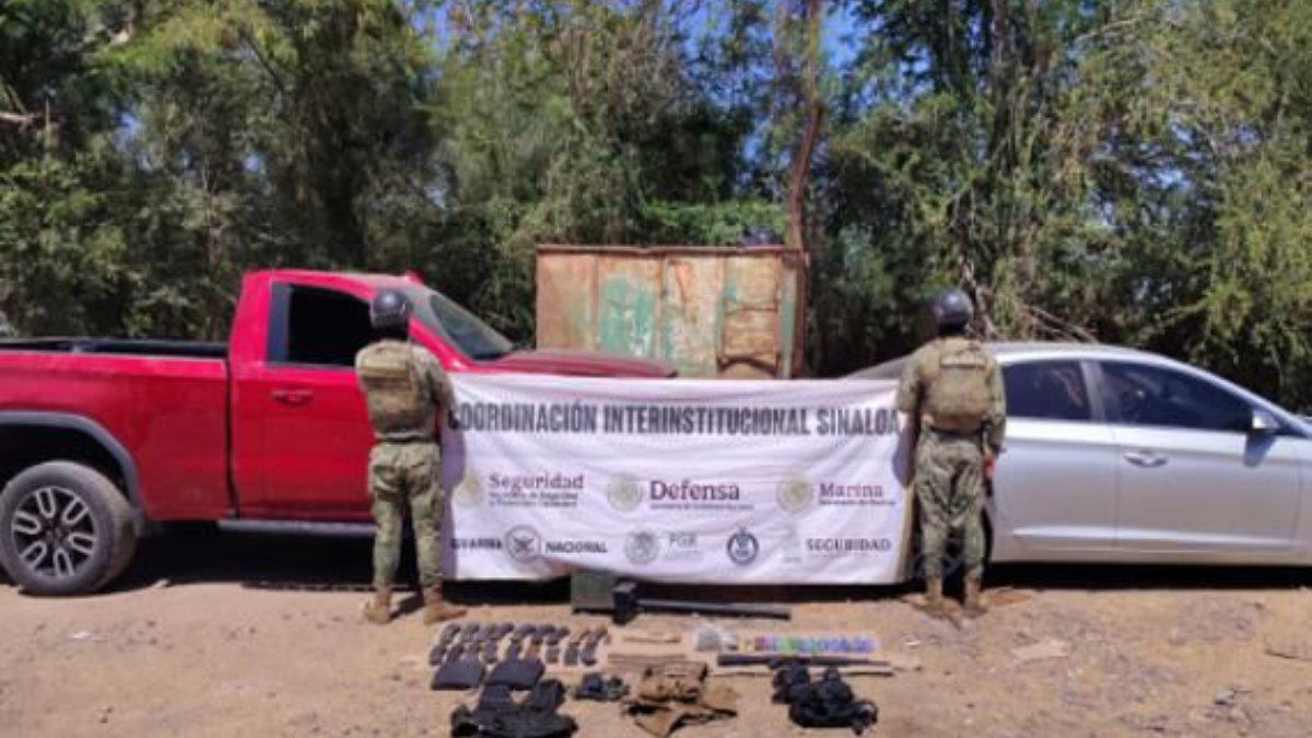 Aseguran un arma larga, explosivos, droga y ponchallantas en Navolato