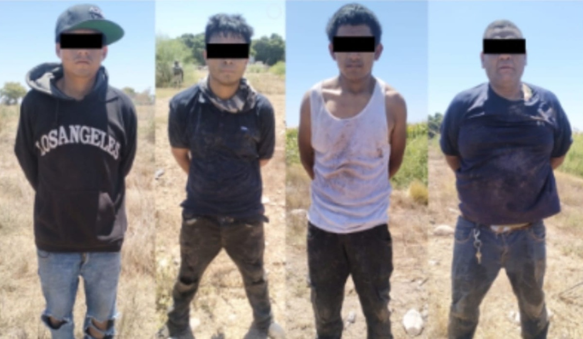 Detienen a 4 civiles con armas, cargadores y cartuchos en Villa Juárez, Navolato