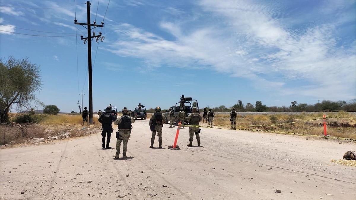 Encuentran cuerpo envuelto en un cobertor en camino de Estación Retes a Caimanero, Mocorito