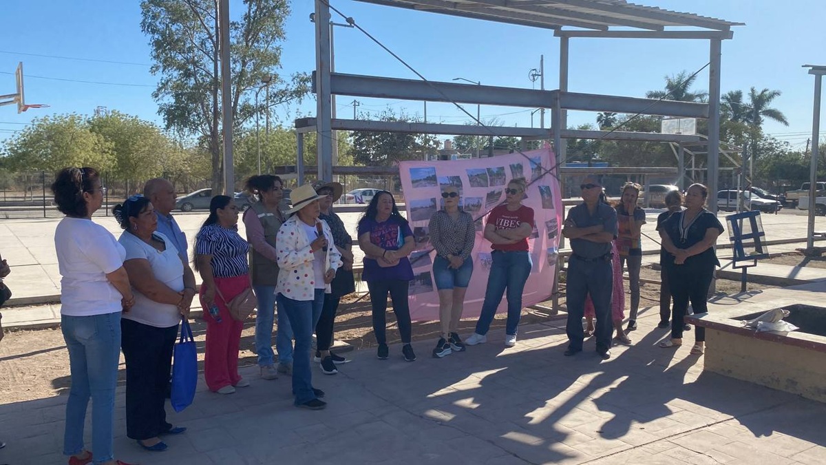 Habitantes de Valle Campestre, en Ruiz Cortines, Guasave, acusan fuga de dinero del tianguis