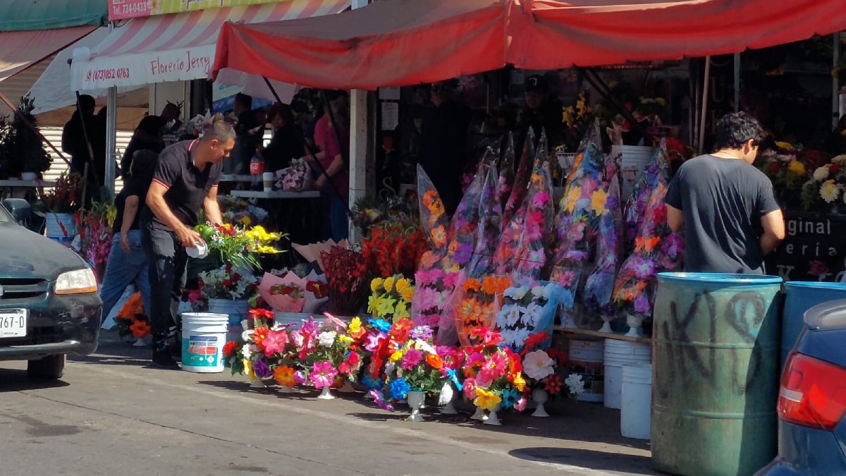 Floristas golpeados por una caída significativa en las ventas del 10 de Mayo, una de las fechas más importantes en México
