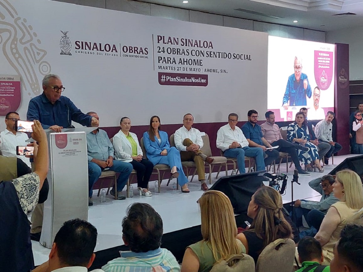 Llama la atención gobernador a regidores de Ahome: “No pongan trabas a obras sociales”