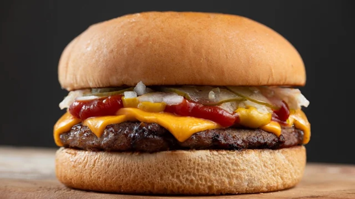 ¿Cómo conseguir una Cuarto de Libra de McDonald’s a precio especial, este Día de la Hamburguesa?