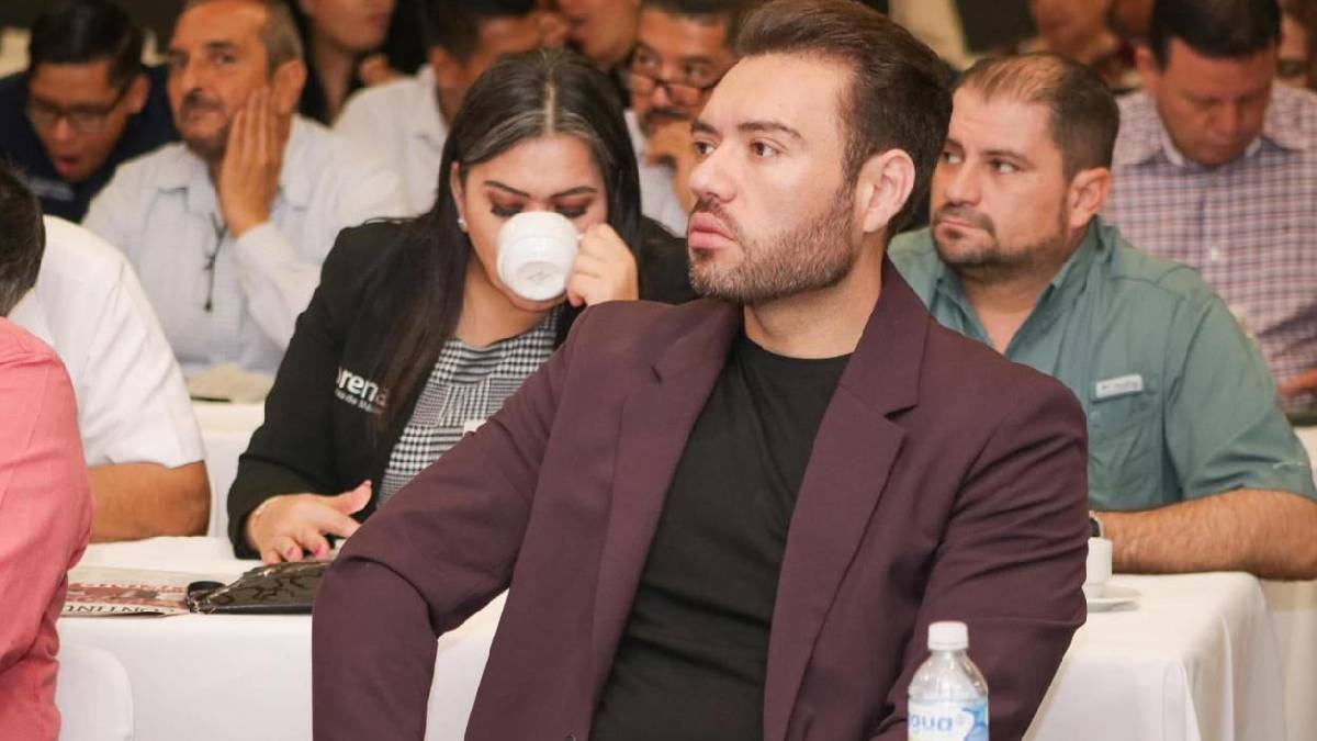 Tras ser desaforado y separado del cargo, Hólincer Castro suplirá a Genaro García en el Congreso