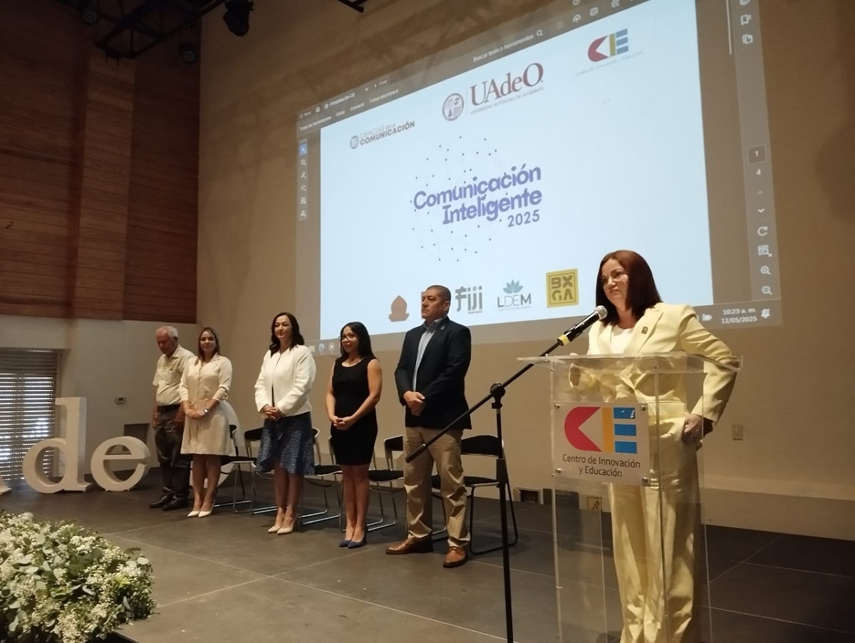 Inaugura UAdeO Jornada académica “Comunicación Inteligente 2025”