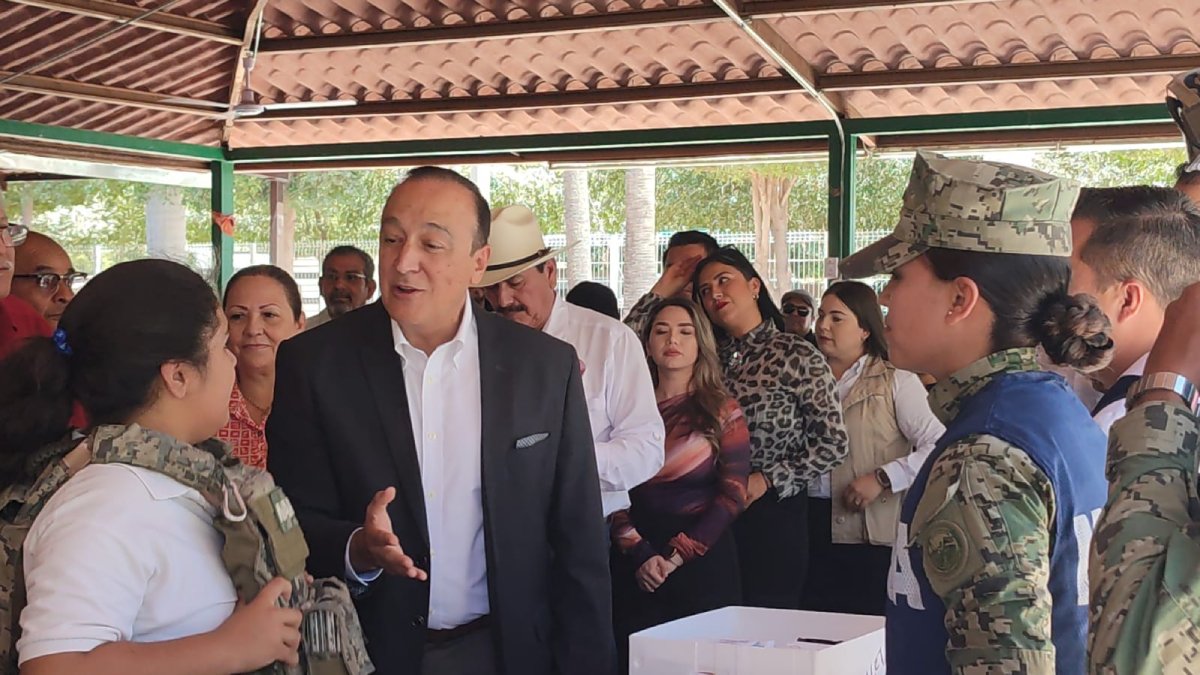 Llega Jornada por la Paz a la central Mochis en Ahome; ciudadanos conocen más del trabajo de las corporaciones