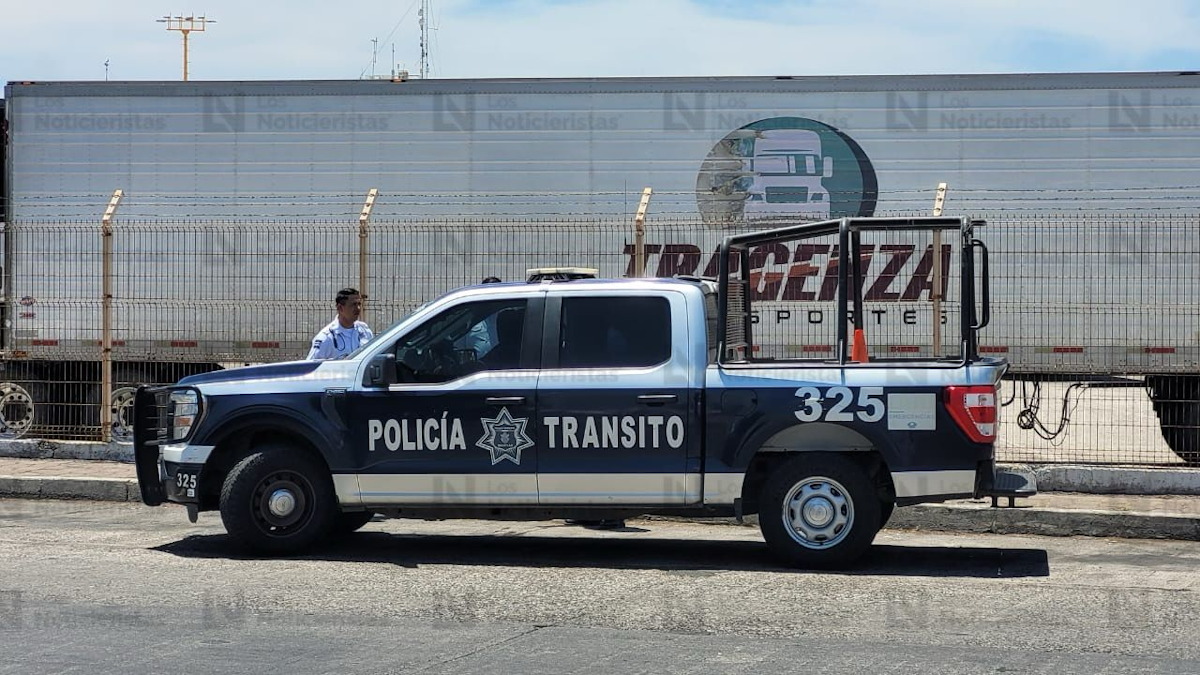 Pierde la vida al ser atropellado porque dormía debajo de un tráiler en Mazatlán