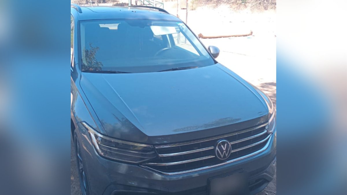 Recuperan Tiguan con reporte de robo en Culiacán