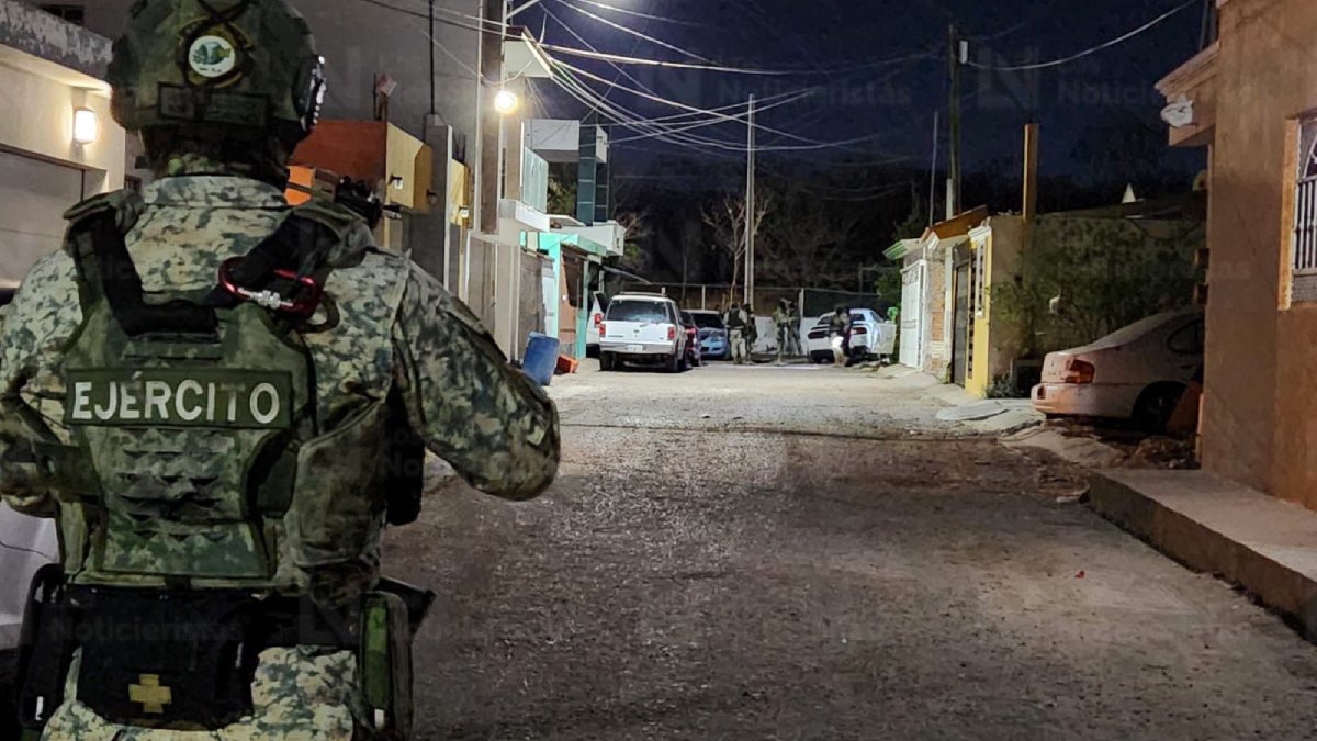 Riña familiar deja un herido y dos carros baleados en Real del Parque, Culiacán