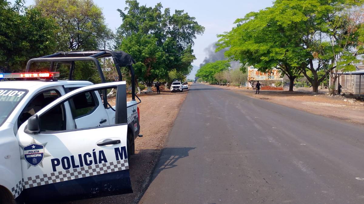 CJNG desata violencia en Michoacán: Dos policías muertos y bloqueos carreteros