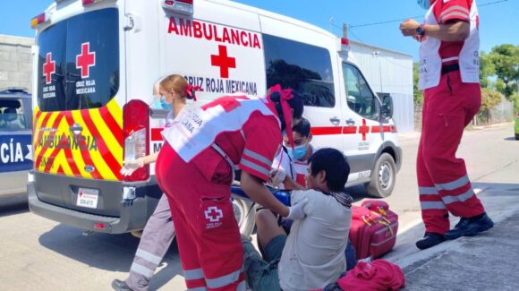 Reportan a dos personas heridas por arma blanca en Mazatlán