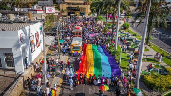 Gran Marcha de la Diversidad Pride Culiacán 2025; la Obregón se pinta de colores arcoíris 🏳️‍🌈