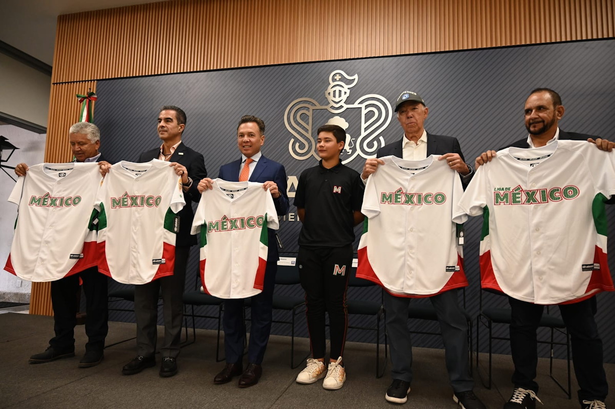 Abanderan al equipo mexicano rumbo a la Serie del Caribe Kids 2025