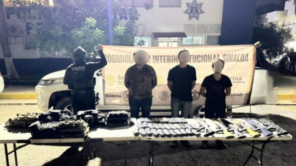Agresión a policías estatales en Culiacán, deja a 4 detenidos y armas decomisadas