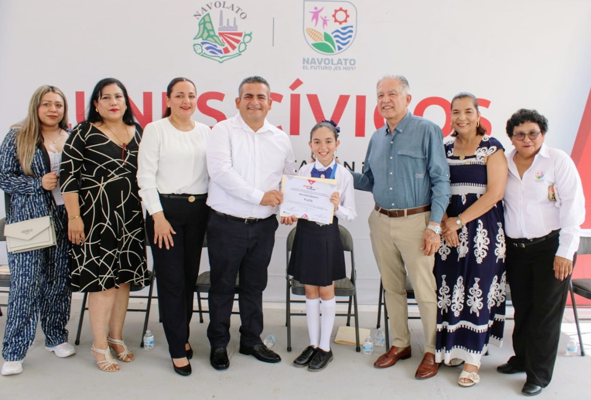 Alcalde de Navolato encabeza Lunes Cívico