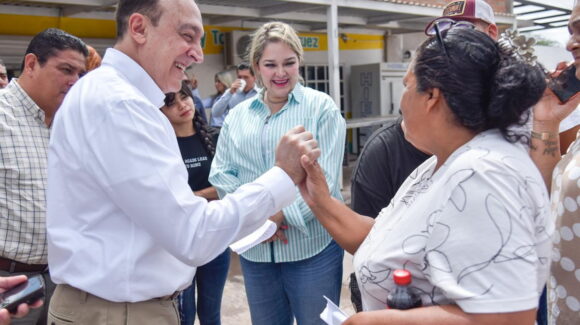 Recorre Antonio Menéndez El Jitzámuri, se compromete a gestionar solución a problemática de preparatoria