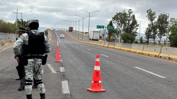 Encuentran otro cadáver ahora sobre la autopista Benito Juárez de Culiacán