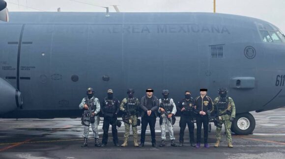 Coordinada detención de ‘El Flakito’, líder criminal en Baja California: Harfuch