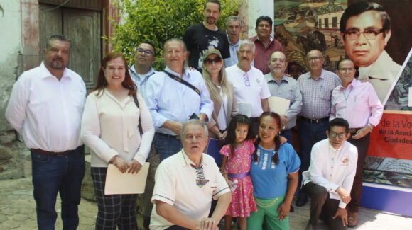 Cronista de Concordia obtiene reconocimiento nacional en Encuentro de Crónica Regional