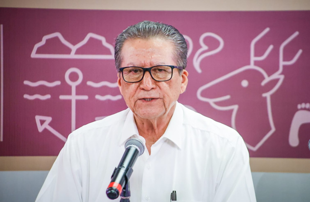 Feliciano Castro en la vocería