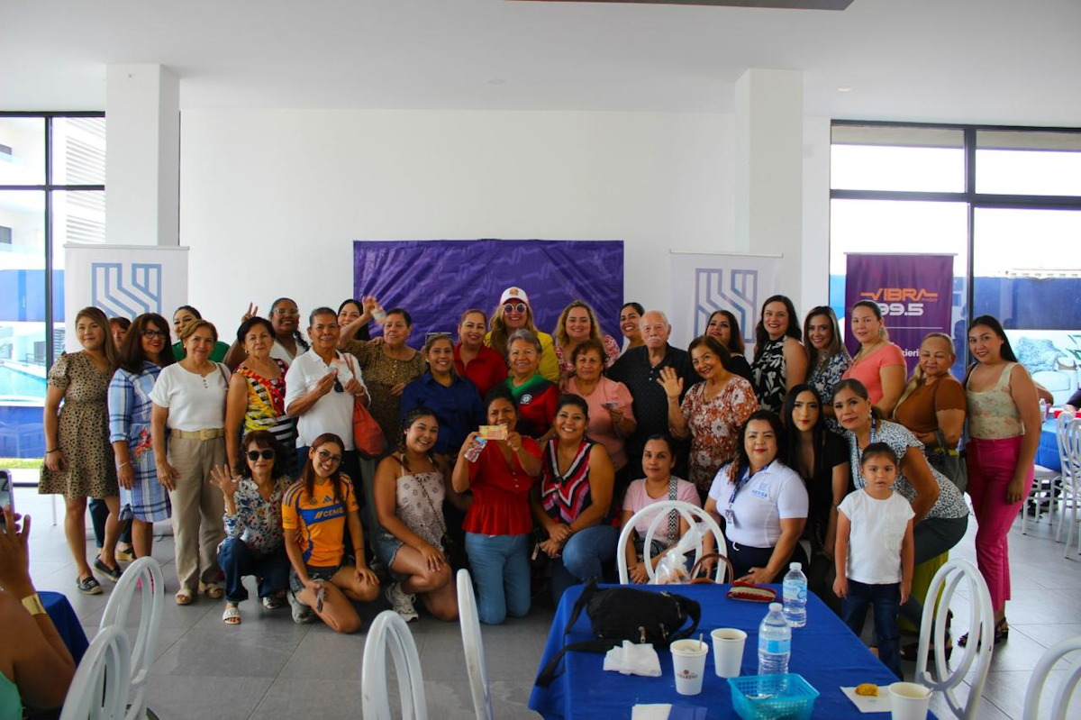 HERSA encabeza juego de la Lotería en el Show de Mariconcho en Mazatlán