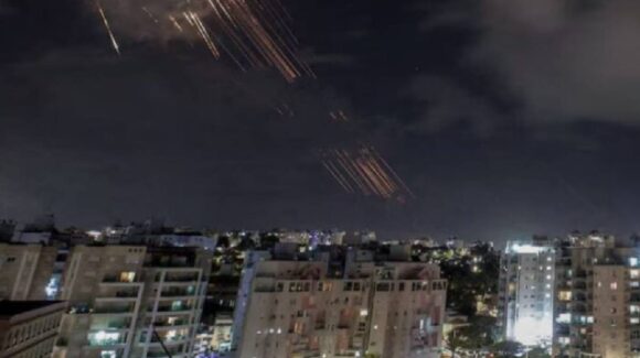 Israel declara estado de emergencia tras ataque a Irán