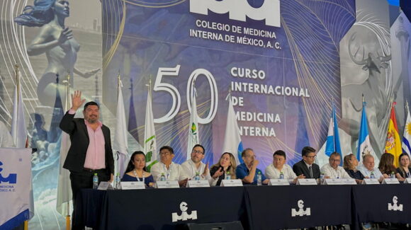 Mazatlán alberga el 50 Curso Internacional de Medicina Interna