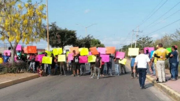 Protestan en Rosario para exigir salida del Ejército y mayor seguridad en la zona serrana