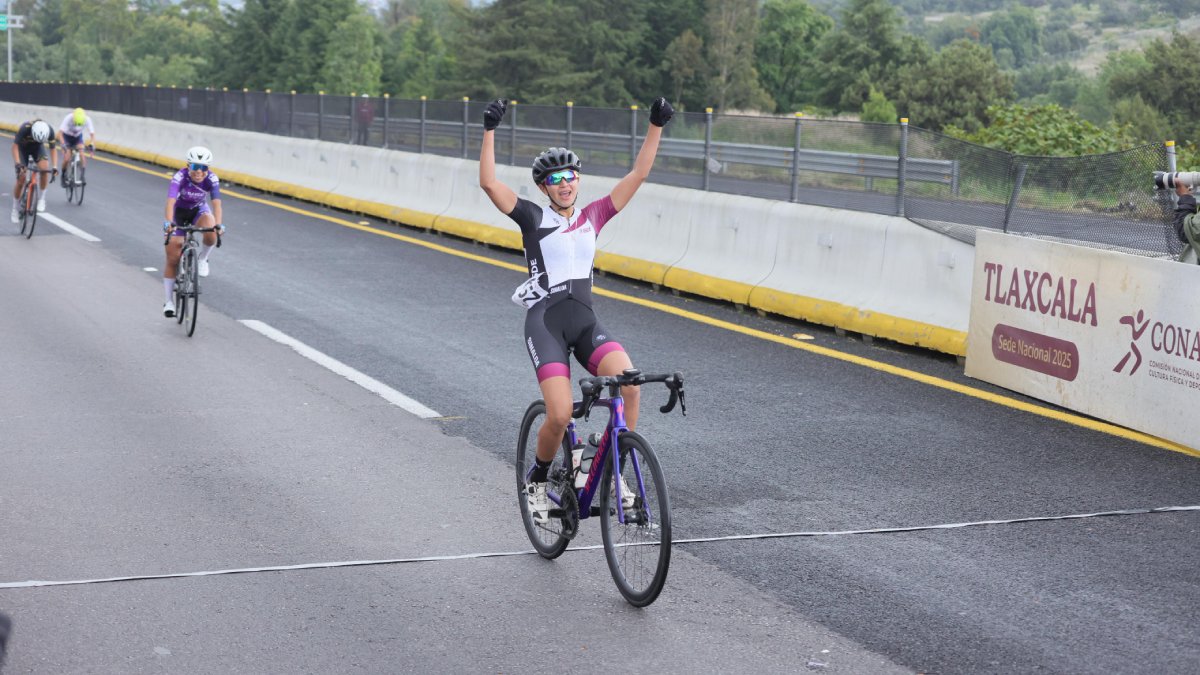 Akari Valenzuela gana oro en ciclismo de Olimpiada Nacional 2025