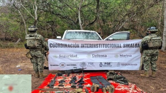 Aseguran fuerzas federales, arsenal y vehículos en San Ignacio