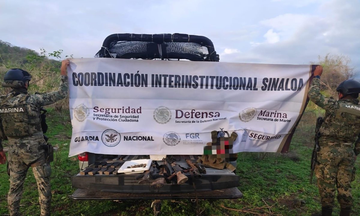 Asegura Marina y fuerzas federales armamento y equipo táctico en Rosario, Sinaloa