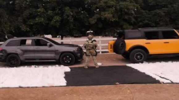 ¡Estaban cargados de droga! Aseguran carros con 746 kilos de metanfetamina en Culiacán