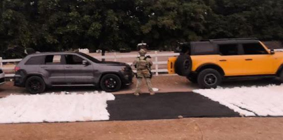 aseguran carro con metanfetaminas en culiacan