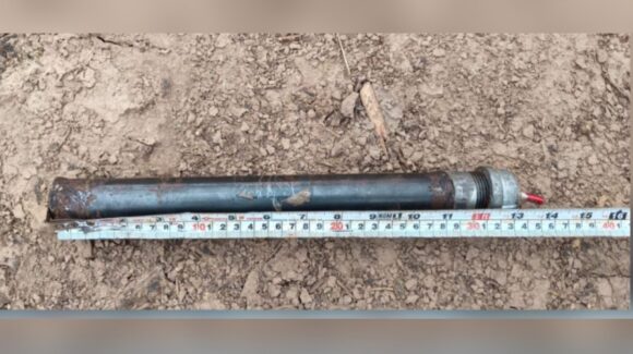 Aseguran explosivos y vehículos con sistema para arrojar ponchallantas en Culiacán