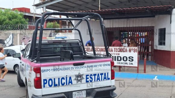 ‘Nos duele muchísimo que esto suceda’: Semujeres por asesinato de una mujer afuera de una secundaria en Culiacán
